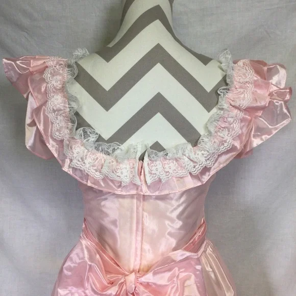 Gunne Sax by Jessica McClintock VTG 80’s Pink Gown w/Lace Details Cottagecore